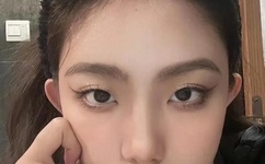 男男在宿舍撅着屁股被调教